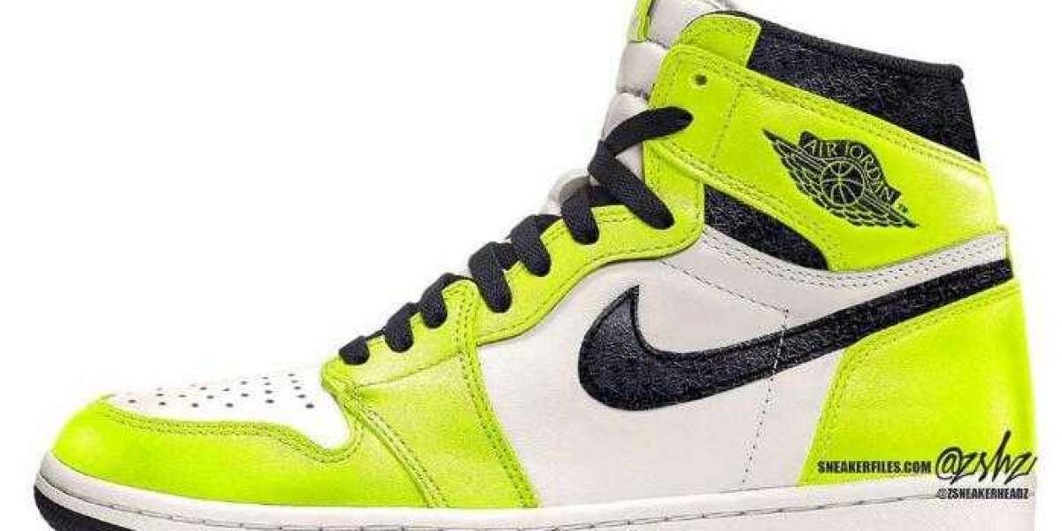 Air Jordan 1 Retro High OG Volt Set to drop for Summer 2022