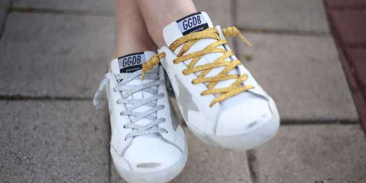 Golden Goose Sneakers the